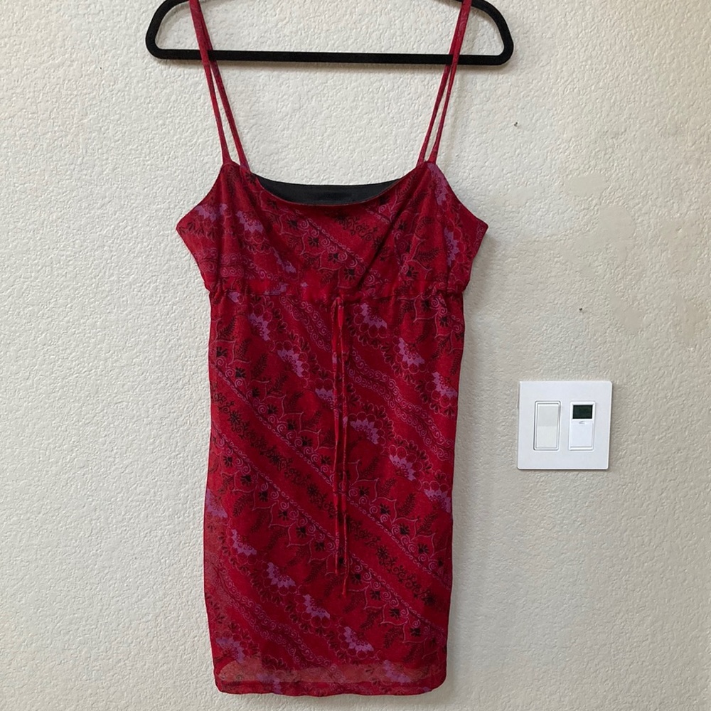 Super cute dress in great condition.